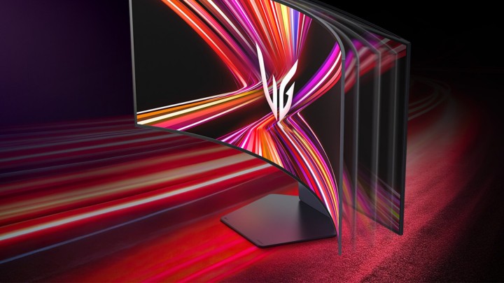 LG UNVEILS WORLD'S FIRST BENDABLE 5K2K GAMING MONITOR, WINNER OF THREE AWARDS AT CES 2025